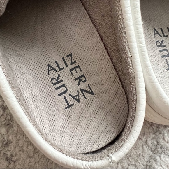 Naturalizer Women’s Slip-on Shoes Adria White Leather Tan Suede Casual Size 7.5 - Picture 4 of 8